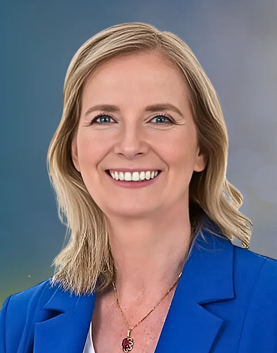 Dr. Claire Hayes